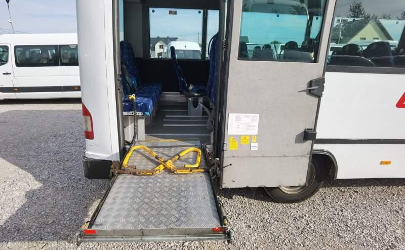 Förortsbuss Mercedes-Benz Vario 813D miejsc 31+12 289tys km Winda: bild 6