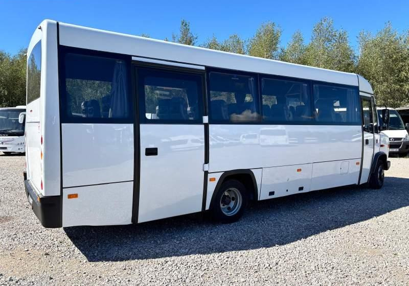 Mercedes-Benz Vario Automet Jupiter 190tys km - Förortsbuss: bild 4 Mercedes-Benz Vario Automet Jupiter 190tys km - Förortsbuss: bild 4