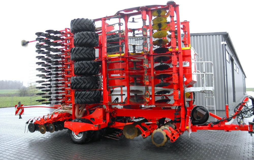 Pottinger Terrasem C9 Artis 2014 Rok, Nowe Elementy Robocze, Nie Malowany, Stan Idealny - Såmaskin: bild 3 Pottinger Terrasem C9 Artis 2014 Rok, Nowe Elementy Robocze, Nie Malowany, Stan Idealny - Såmaskin: bild 3