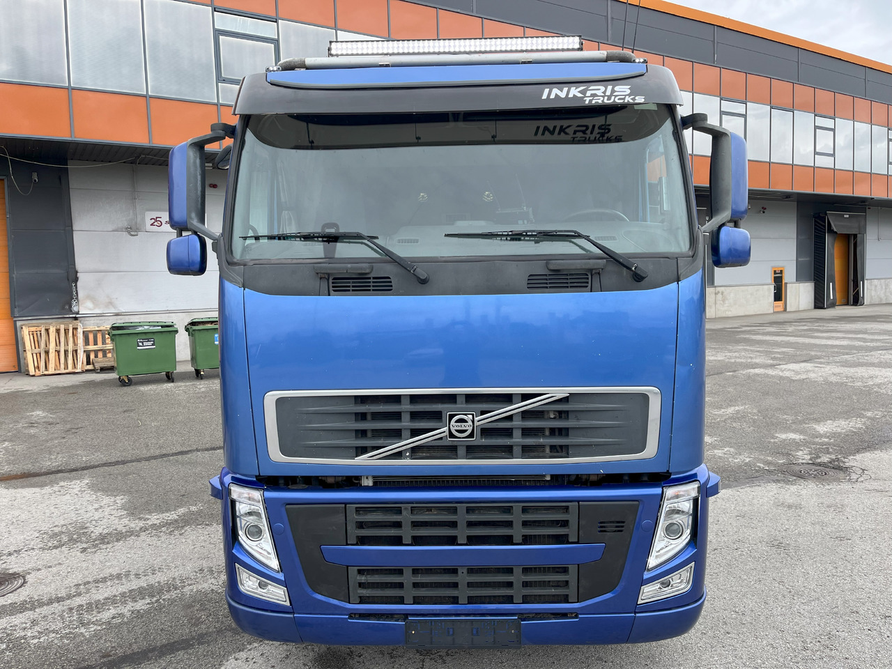 Volvo FH12 6x2 + CRANE HIAB XS 422 E6 - Kranbil: bild 3 Volvo FH12 6x2 + CRANE HIAB XS 422 E6 - Kranbil: bild 3