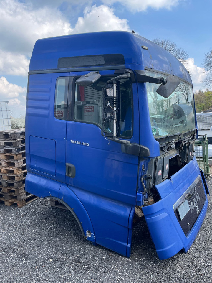 MAN Kabine MAN TGX 18.400 Euro 5 Bj. 2008 Fahrerhaus - Hytt och interiör för Lastbil: bild 2 MAN Kabine MAN TGX 18.400 Euro 5 Bj. 2008 Fahrerhaus - Hytt och interiör för Lastbil: bild 2