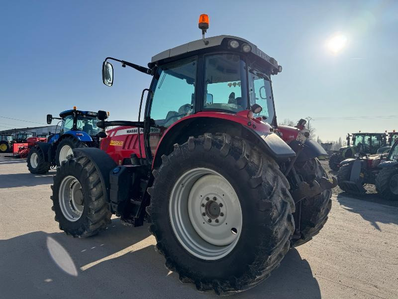 MASSEY-FERGUSON 6715 S DYNA VT - Traktor: bild 2 MASSEY-FERGUSON 6715 S DYNA VT - Traktor: bild 2