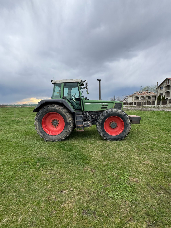 Fendt 824 Tractor - Traktor: bild 2 Fendt 824 Tractor - Traktor: bild 2