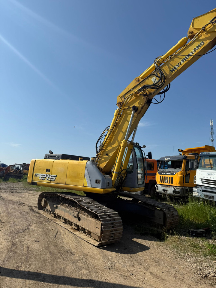 NEW HOLLAND E 215 EXCAVATOR - Bandgrävare: bild 4 NEW HOLLAND E 215 EXCAVATOR - Bandgrävare: bild 4