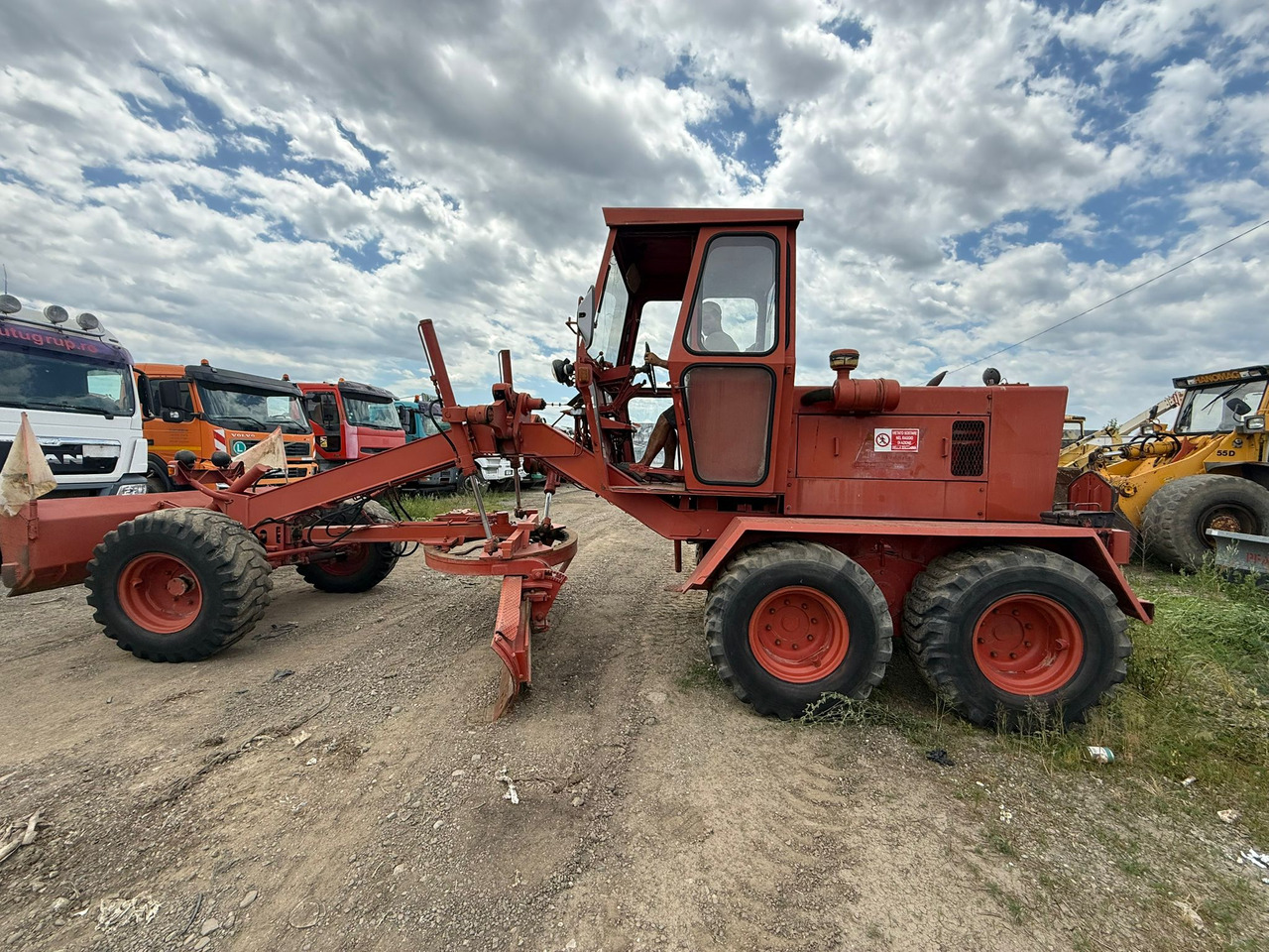 O&K G8 Motor Grader - Väghyvel: bild 2 O&K G8 Motor Grader - Väghyvel: bild 2