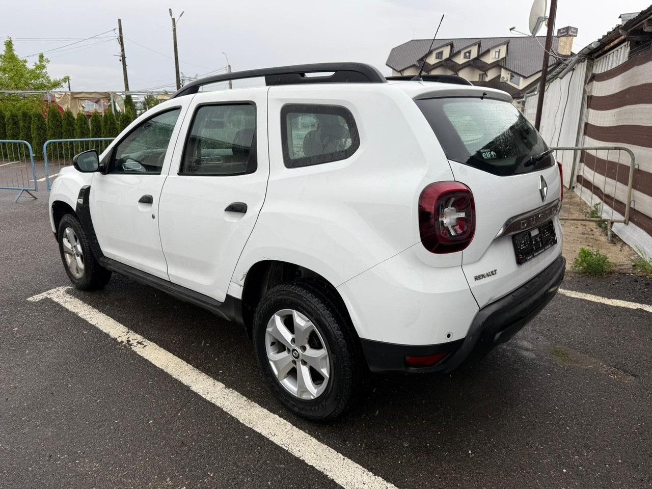 RENAULT DUSTER 4X4 - SUV: bild 5 RENAULT DUSTER 4X4 - SUV: bild 5