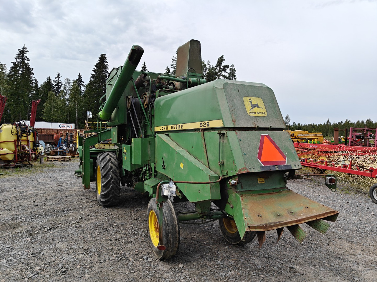 JOHN DEERE 925 leikkuupuimuri - Skördetröska: bild 3 JOHN DEERE 925 leikkuupuimuri - Skördetröska: bild 3