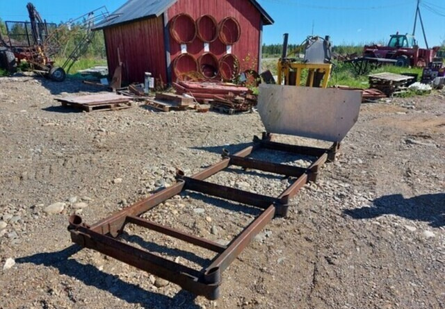 Metsäkärryn alusta 8 pankoinen pituus 400cm - Skogsvagn: bild 4 Metsäkärryn alusta 8 pankoinen pituus 400cm - Skogsvagn: bild 4
