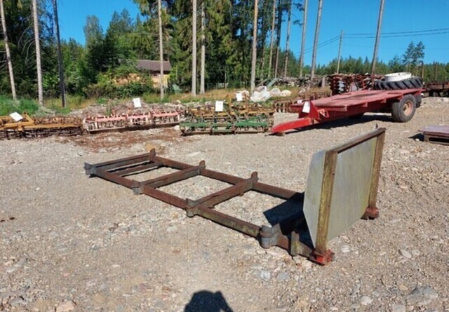 Metsäkärryn alusta 8 pankoinen pituus 400cm - Skogsvagn: bild 3 Metsäkärryn alusta 8 pankoinen pituus 400cm - Skogsvagn: bild 3