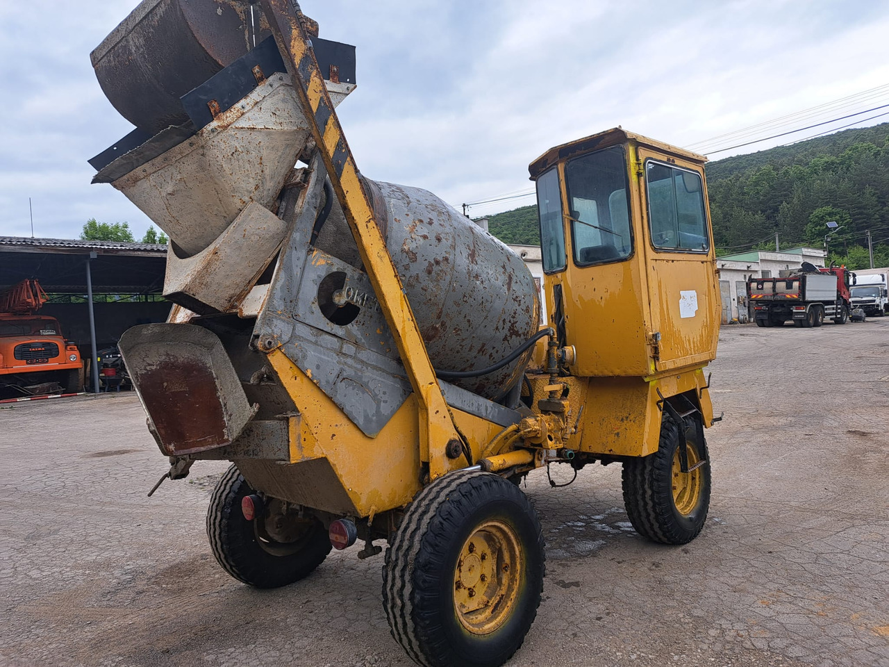 COMET MIXER ITALY - Betongbil: bild 4 COMET MIXER ITALY - Betongbil: bild 4