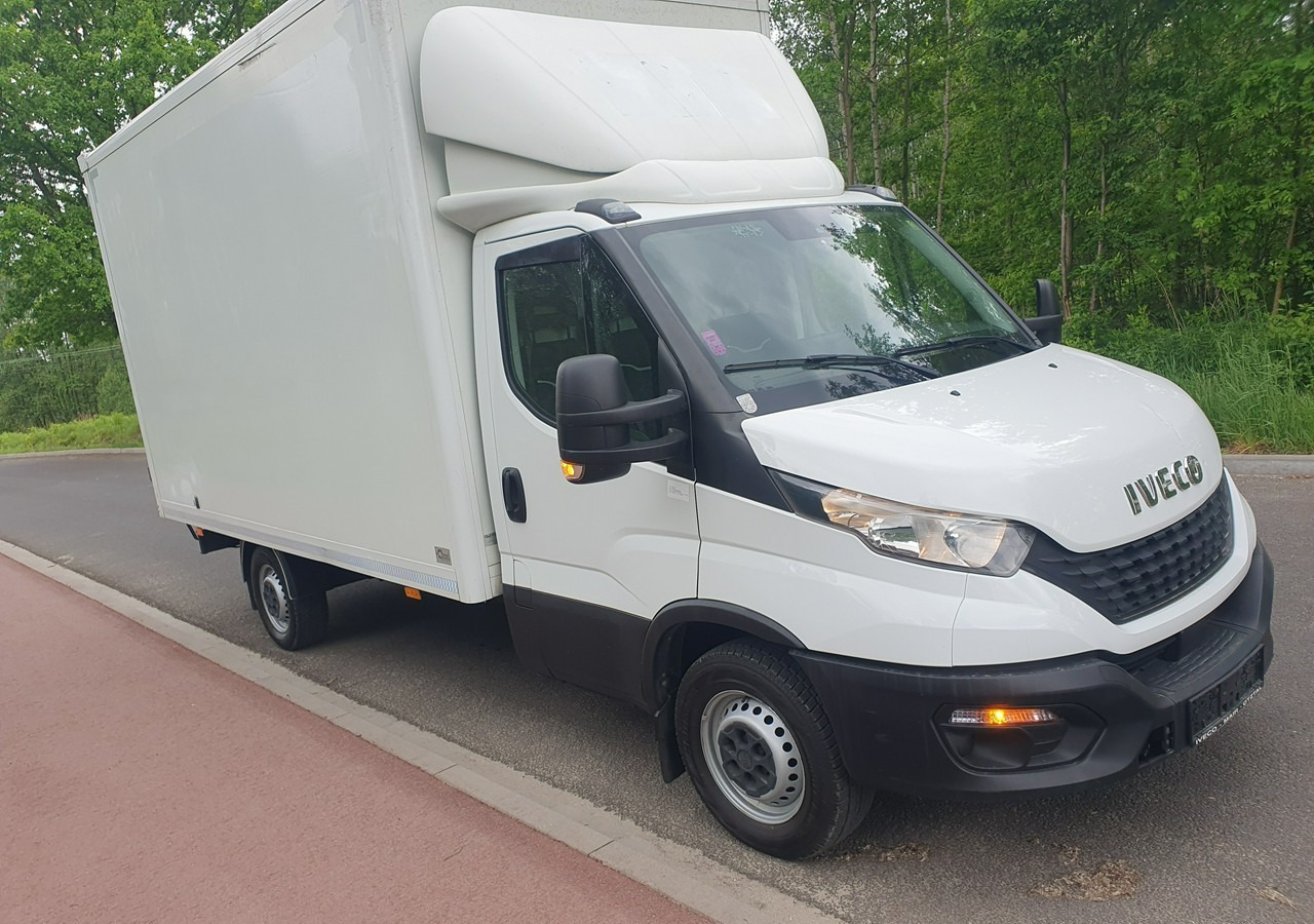 Iveco 35 Daily 35S14 klima * 3 osobowy *nowy rozrząd * - Volymskåp: bild 3 Iveco 35 Daily 35S14 klima * 3 osobowy *nowy rozrząd * - Volymskåp: bild 3