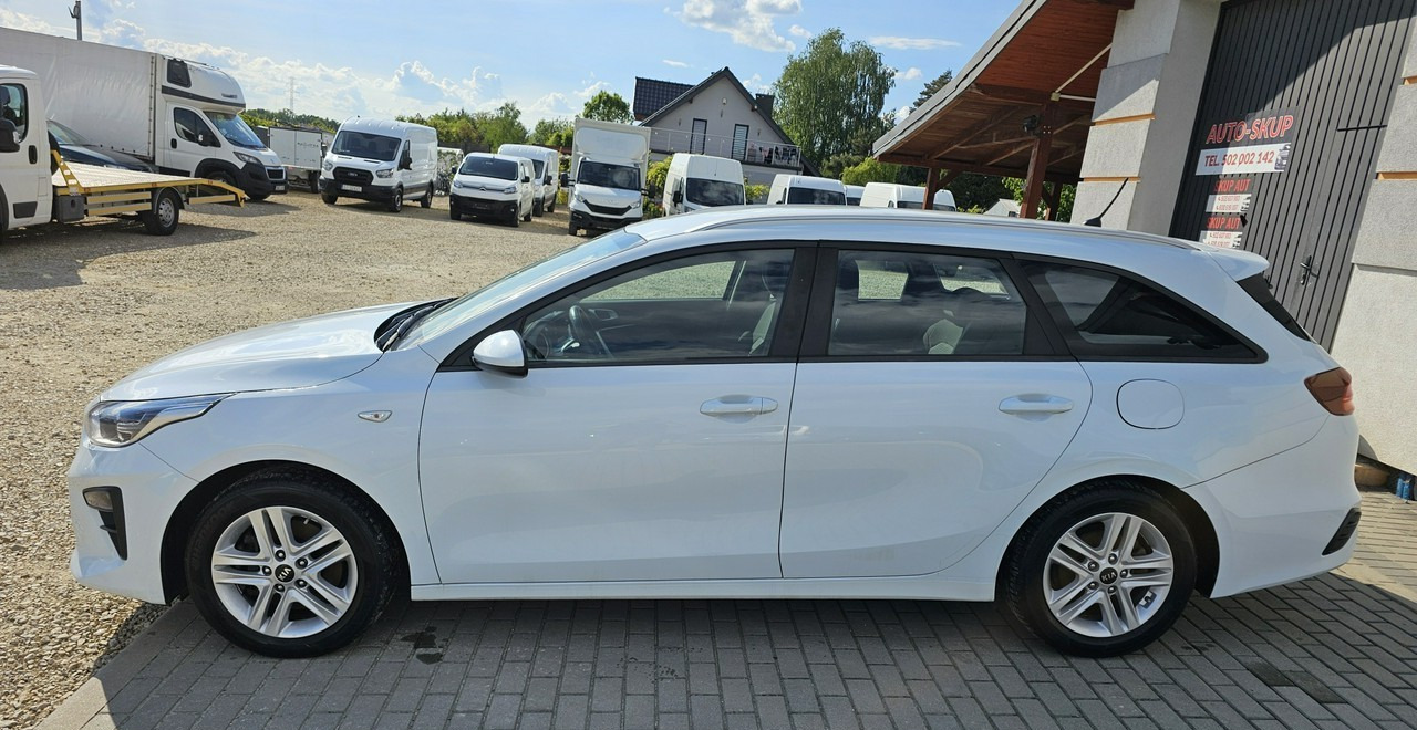 Kia Cee'd III gwarancja*serwis* zadbany - Personbil: bild 4 Kia Cee'd III gwarancja*serwis* zadbany - Personbil: bild 4
