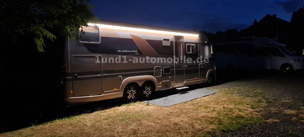 Bürstner Elegance I 910 G Solar/AHK/RFK/Alde/TwinSat/2xTV/Vollausstattung Elegance I 910 G Solar/AHK/RFK/Alde/TwinSat/2xTV/Vollausstattung - Helintegrerad husbil: bild 5 Bürstner Elegance I 910 G Solar/AHK/RFK/Alde/TwinSat/2xTV/Vollausstattung Elegance I 910 G Solar/AHK/RFK/Alde/TwinSat/2xTV/Vollausstattung - Helintegrerad husbil: bild 5