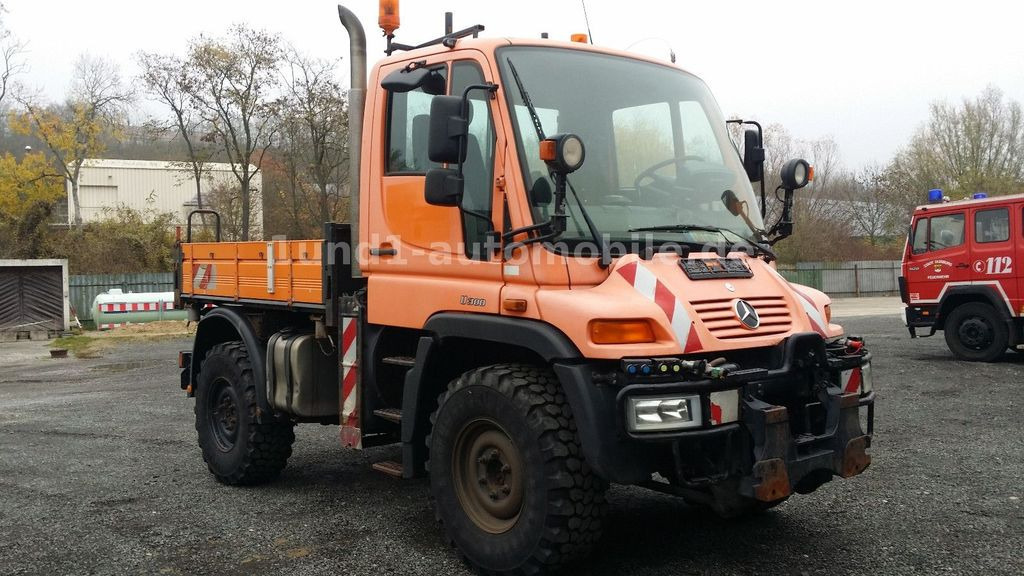 Unimog U 300 Kipper Zugmaschine Kommunalhydraulik U 500 400 U 300 Kipper Zugmaschine Kommunalhydraulik U 500 400 - Utility/ Specialfordon: bild 4 Unimog U 300 Kipper Zugmaschine Kommunalhydraulik U 500 400 U 300 Kipper Zugmaschine Kommunalhydraulik U 500 400 - Utility/ Specialfordon: bild 4