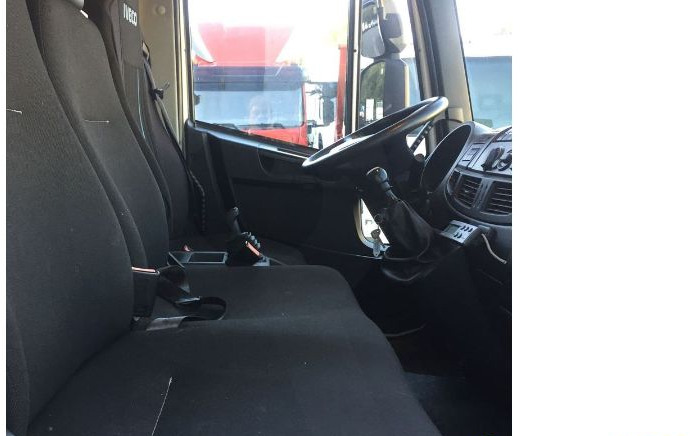 Iveco EUROCARGOeurocargo 100e19 - Isotermiska lastbil: bild 4 Iveco EUROCARGOeurocargo 100e19 - Isotermiska lastbil: bild 4