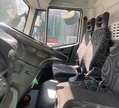 Iveco Eurocargo 75e16Eurocargo 75e16 - Lastbil med skåp: bild 4 Iveco Eurocargo 75e16Eurocargo 75e16 - Lastbil med skåp: bild 4