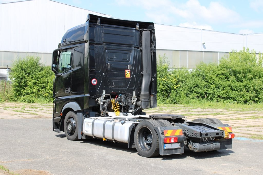 Mercedes-Benz ACTROS 1848, LOWDECK - Dragbil: bild 4 Mercedes-Benz ACTROS 1848, LOWDECK - Dragbil: bild 4