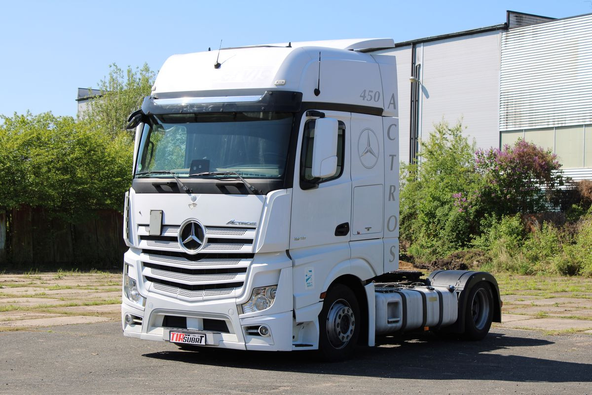Mercedes-Benz Actros 1845 - Dragbil: bild 2 Mercedes-Benz Actros 1845 - Dragbil: bild 2