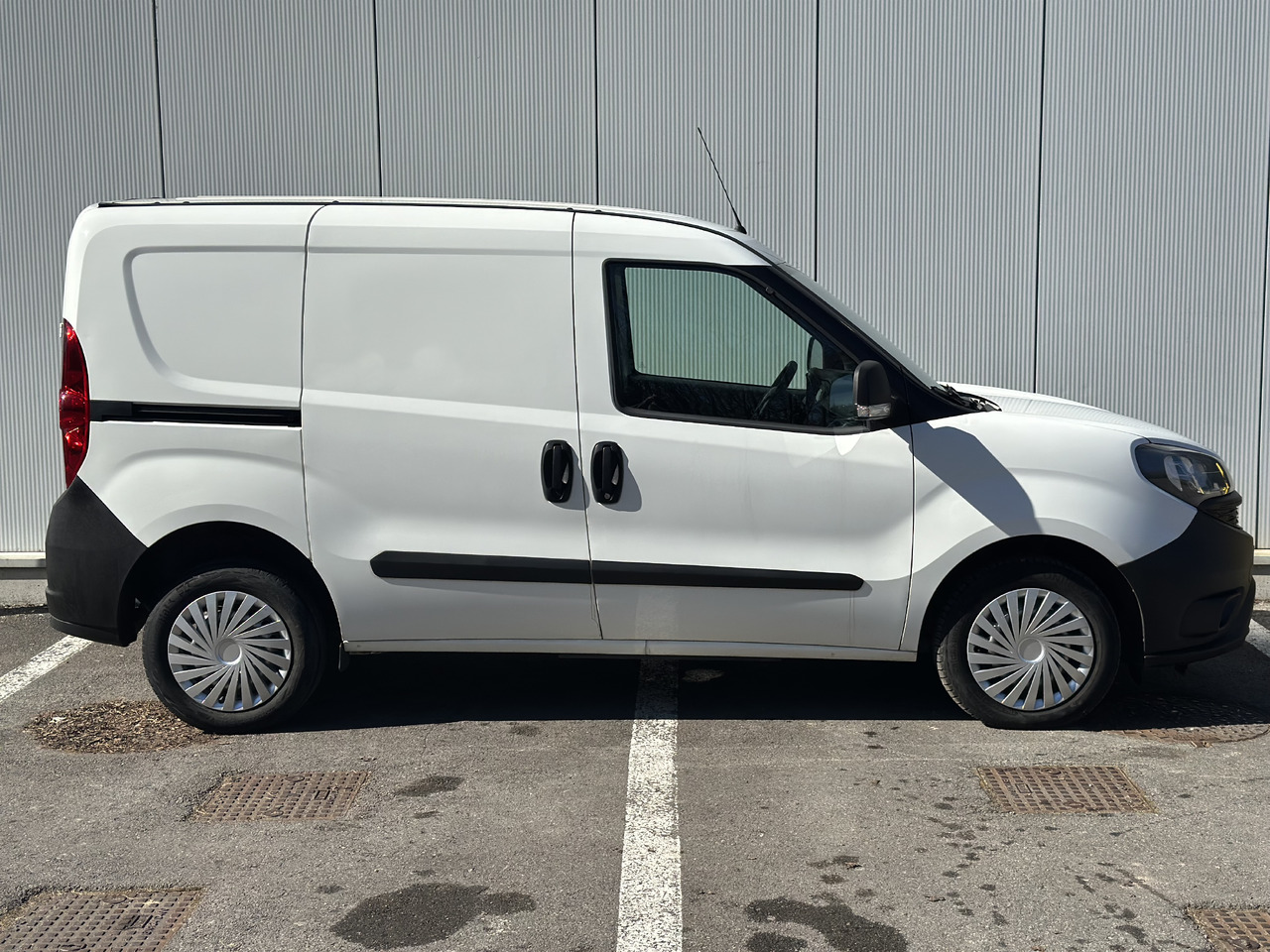 Små skåpbil Fiat Doblo: bild 6