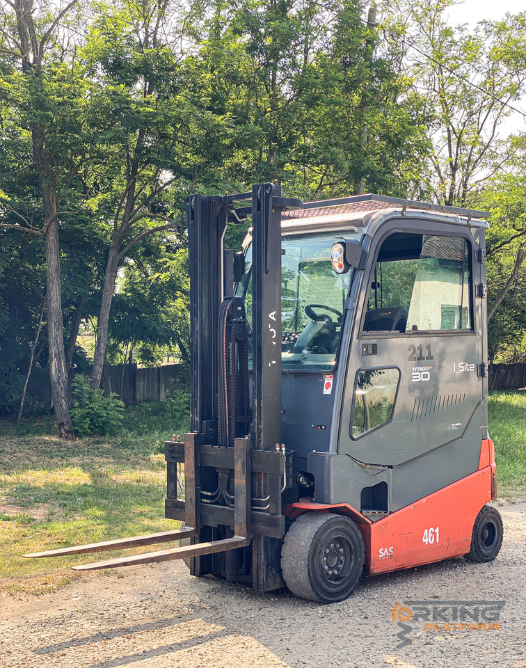 Toyota 8 FBMT 30 - Eltruck: bild 2 Toyota 8 FBMT 30 - Eltruck: bild 2