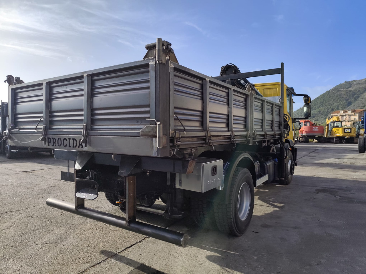 IVECO EUROCARGO 160E30 - Kranbil: bild 4 IVECO EUROCARGO 160E30 - Kranbil: bild 4