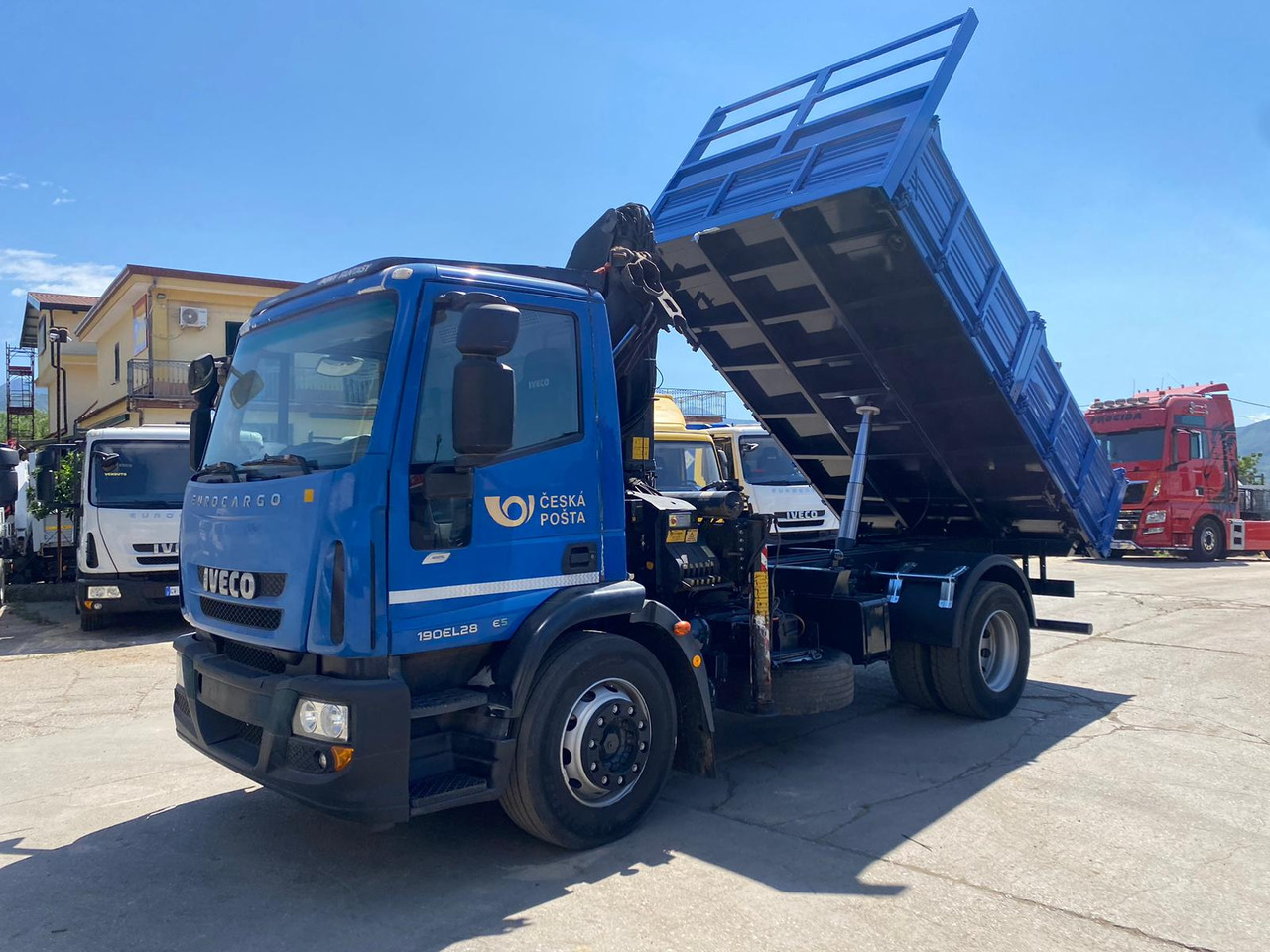 IVECO EUROCARGO 190EL28 - Kranbil: bild 1 IVECO EUROCARGO 190EL28 - Kranbil: bild 1