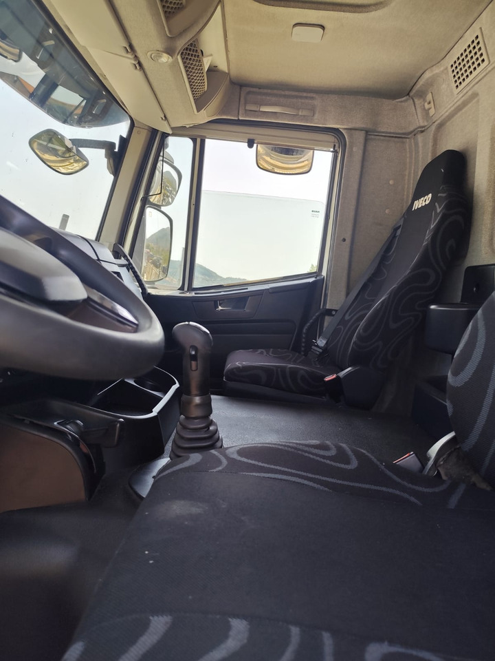 IVECO STRALIS AD 260S31 - Lastbil med skåp: bild 5 IVECO STRALIS AD 260S31 - Lastbil med skåp: bild 5