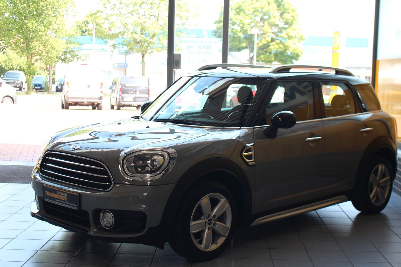 MINI Cooper D Countryman Pepper Navi Klimaaut. PDC - Personbil: bild 4 MINI Cooper D Countryman Pepper Navi Klimaaut. PDC - Personbil: bild 4