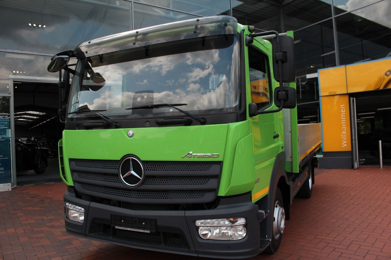 Mercedes-Benz Atego Pritsche 921 - Transportbil med flak: bild 2 Mercedes-Benz Atego Pritsche 921 - Transportbil med flak: bild 2