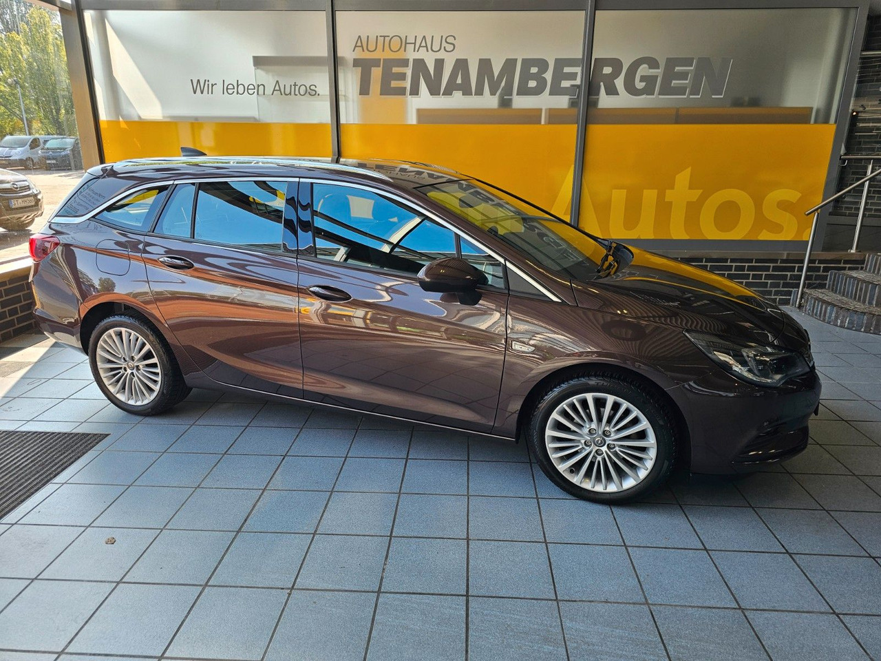 Opel Astra K Sports Tourer Innovation eHeckklappe - Personbil: bild 1 Opel Astra K Sports Tourer Innovation eHeckklappe - Personbil: bild 1