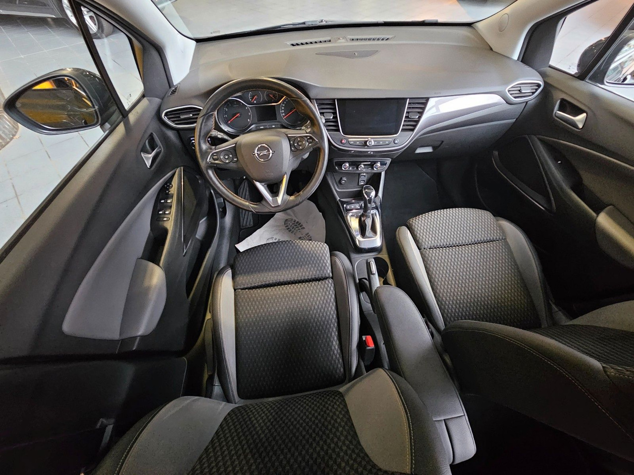 Opel Crossland (X) SHZ Lhzg Navi AHK - Persontransport: bild 5 Opel Crossland (X) SHZ Lhzg Navi AHK - Persontransport: bild 5