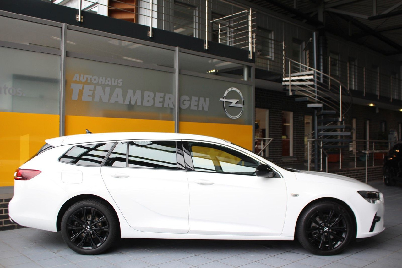 Opel Insignia B ST 4x4 Leder Massage Bose Matrix AHK - Personbil: bild 3 Opel Insignia B ST 4x4 Leder Massage Bose Matrix AHK - Personbil: bild 3
