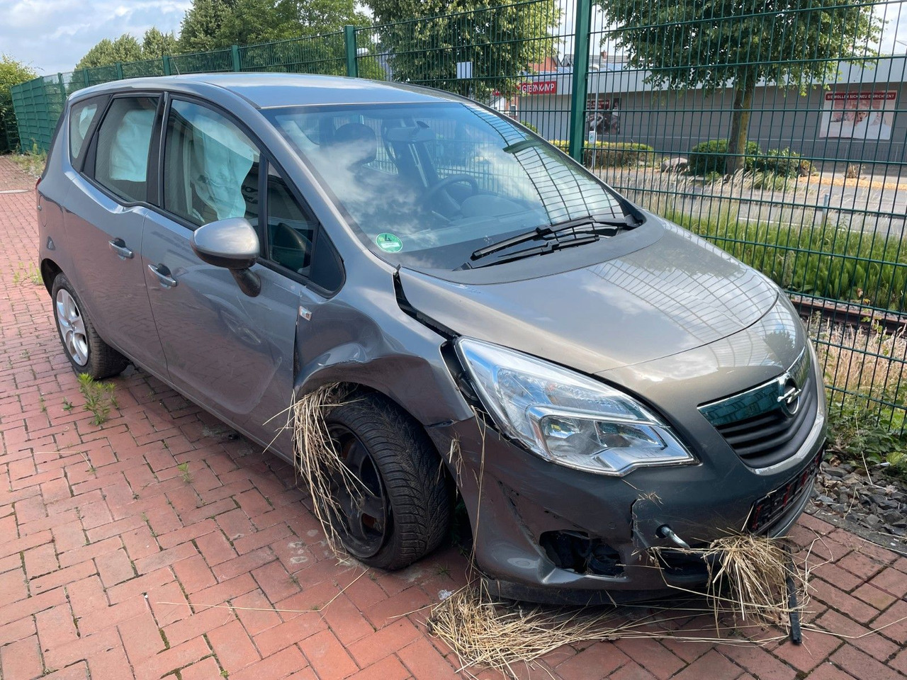 Opel Meriva B Edition - Persontransport: bild 1 Opel Meriva B Edition - Persontransport: bild 1