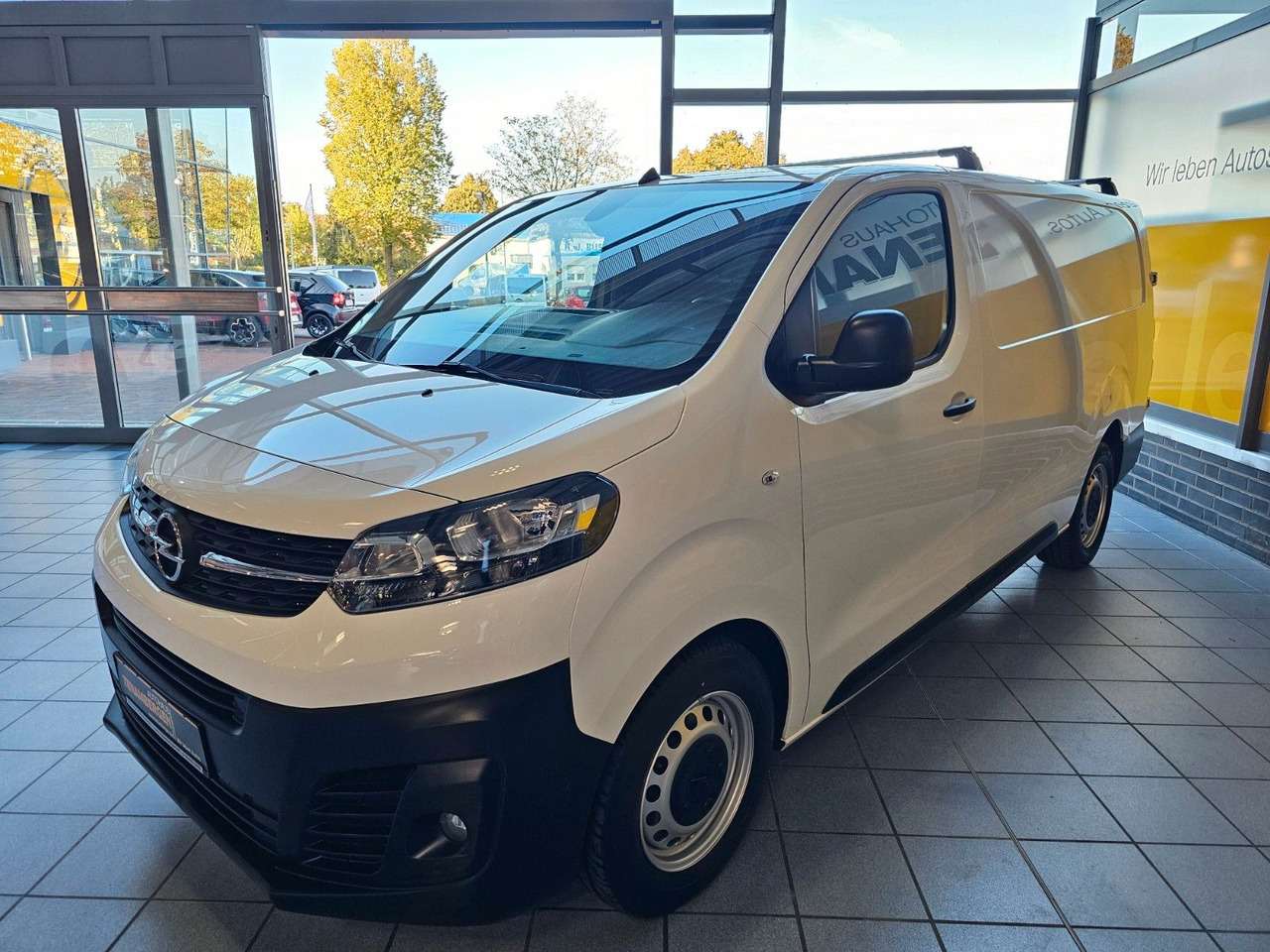 Opel Vivaro Kasten Edition L Sortimo 180°Kamera DAB - Små skåpbil: bild 2 Opel Vivaro Kasten Edition L Sortimo 180°Kamera DAB - Små skåpbil: bild 2