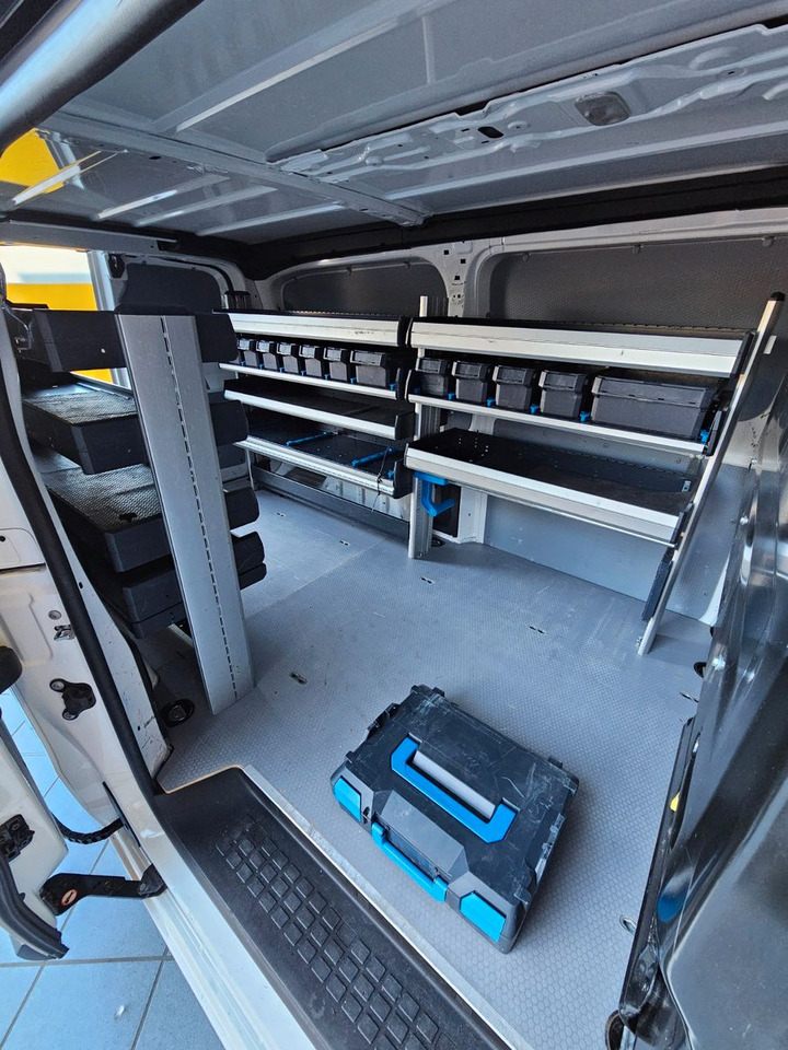Opel Vivaro Kasten Edition L Sortimo 180°Kamera DAB - Små skåpbil: bild 5 Opel Vivaro Kasten Edition L Sortimo 180°Kamera DAB - Små skåpbil: bild 5