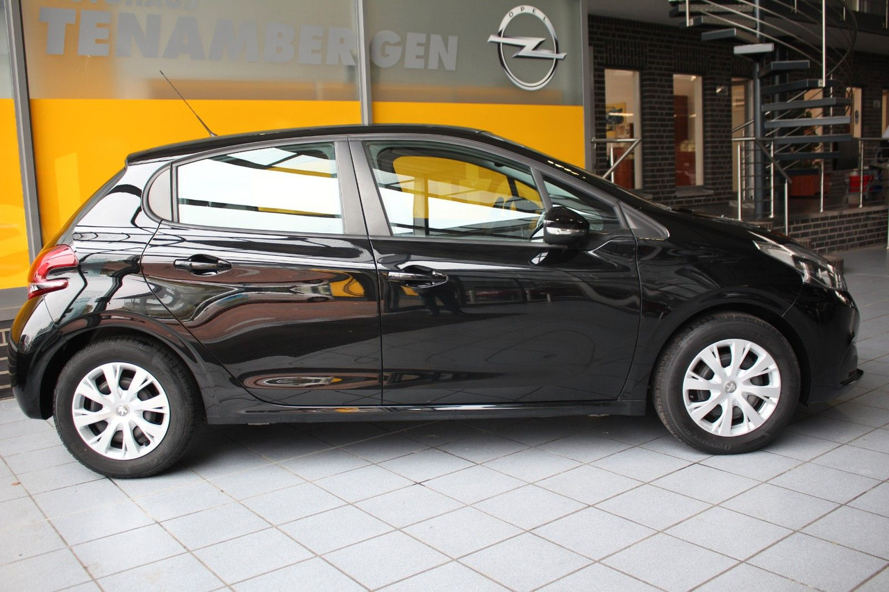 Peugeot 208 Active Klima PDC Sitzheizung Bluetooth - Sedan: bild 3 Peugeot 208 Active Klima PDC Sitzheizung Bluetooth - Sedan: bild 3
