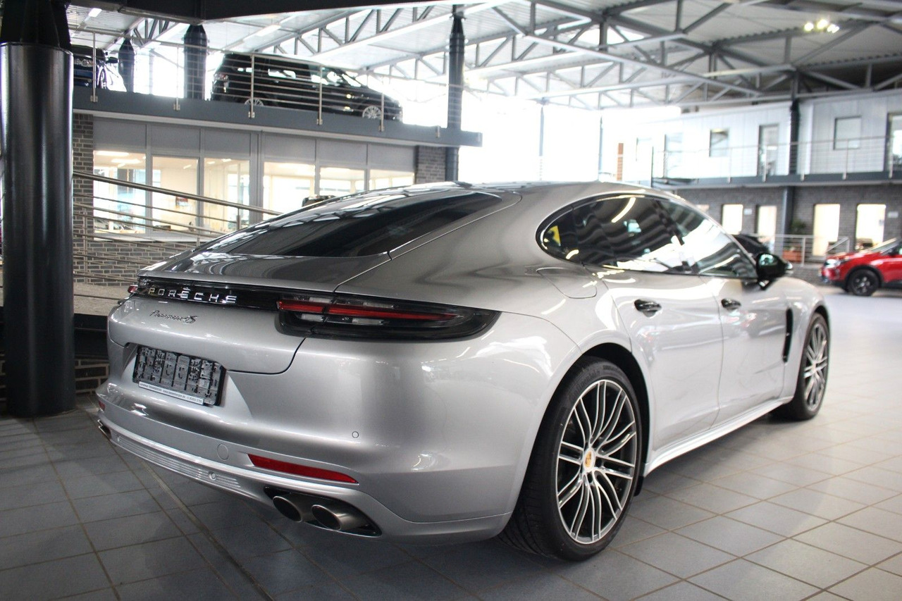 Porsche Panamera 4S Diesel PDK Kamera LED DAB Bose 21" - Sedan: bild 5 Porsche Panamera 4S Diesel PDK Kamera LED DAB Bose 21" - Sedan: bild 5