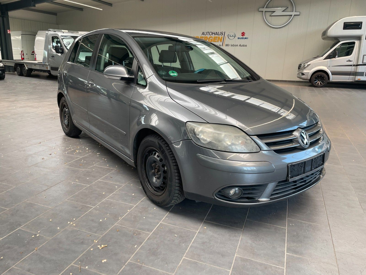 Volkswagen Golf Plus - Persontransport: bild 1 Volkswagen Golf Plus - Persontransport: bild 1