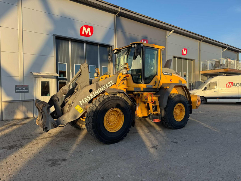 Volvo L90H Volvo L90H - Hjullastare: bild 2 Volvo L90H Volvo L90H - Hjullastare: bild 2