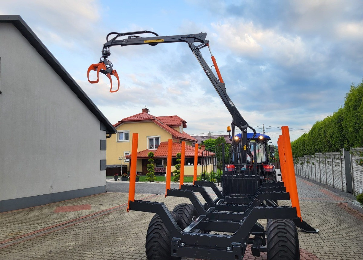 LOVOL Zestaw Traktor LOVOL M755 Przyczepa do drewna BMF 8TPro Stan Nowy Fabryczny - Skördare: bild 4 LOVOL Zestaw Traktor LOVOL M755 Przyczepa do drewna BMF 8TPro Stan Nowy Fabryczny - Skördare: bild 4