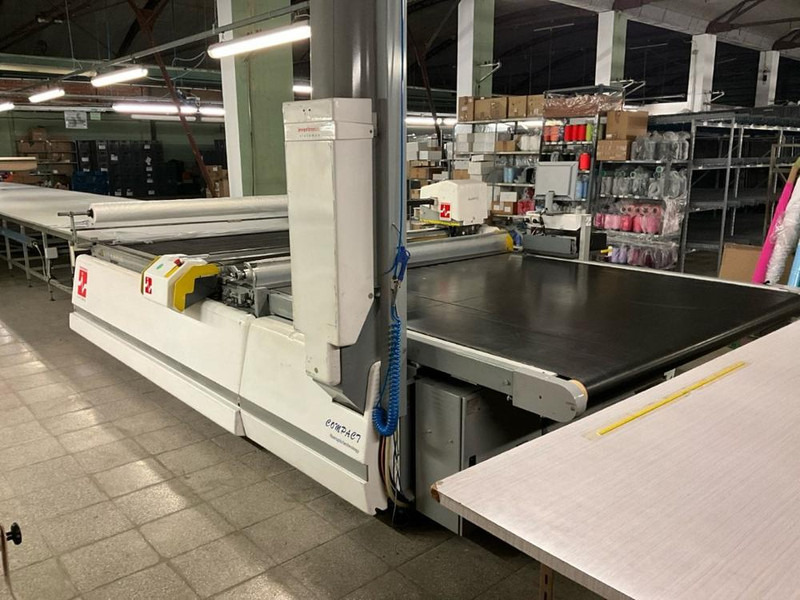 Investronica Sistemas Invescut - Industrimaskin: bild 2 Investronica Sistemas Invescut - Industrimaskin: bild 2