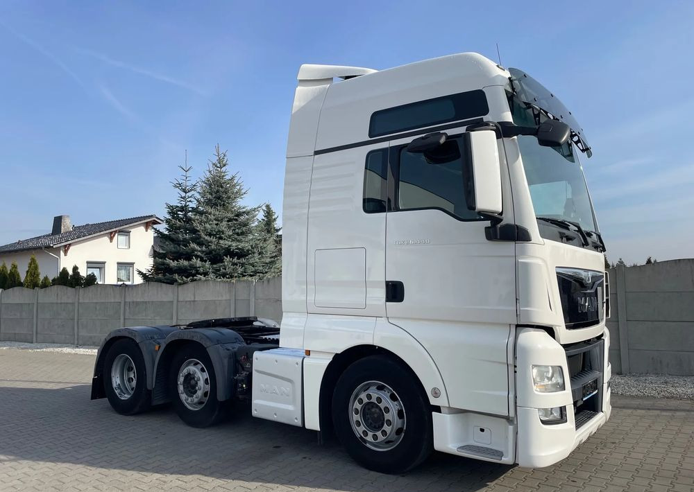 MAN TGX XXL 26.440 PUSCHER / 3 OSIE / 6x2 - Dragbil: bild 4 MAN TGX XXL 26.440 PUSCHER / 3 OSIE / 6x2 - Dragbil: bild 4