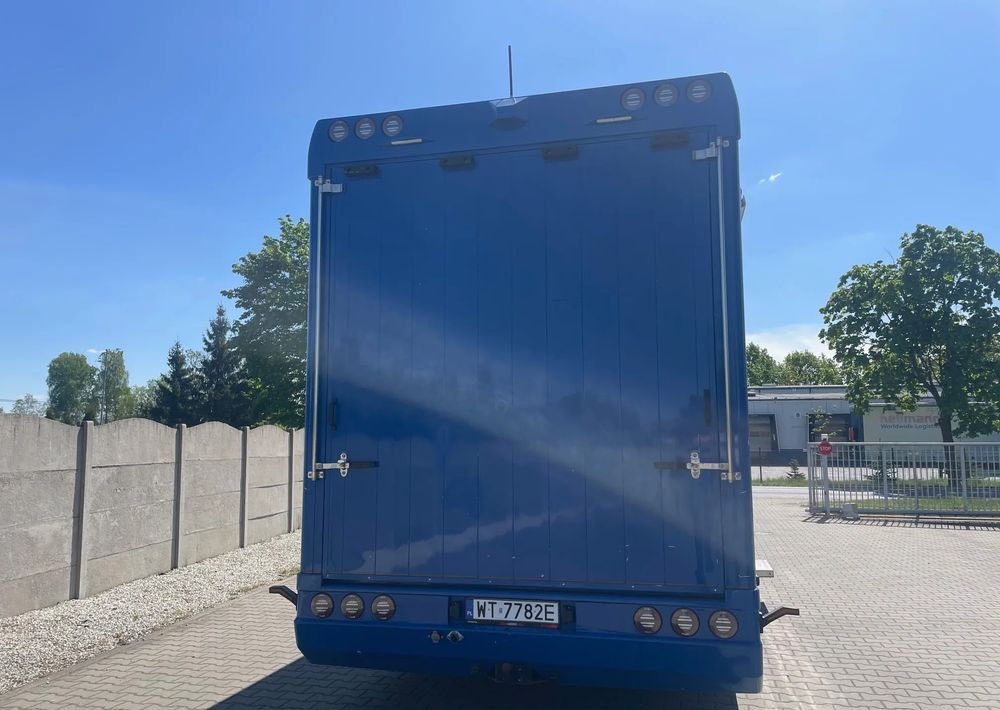 MAN TGL 12.250/ KONIOWÓZ- ROELOFSEN/ 4 KONIE/ - Hästbuss: bild 5 MAN TGL 12.250/ KONIOWÓZ- ROELOFSEN/ 4 KONIE/ - Hästbuss: bild 5