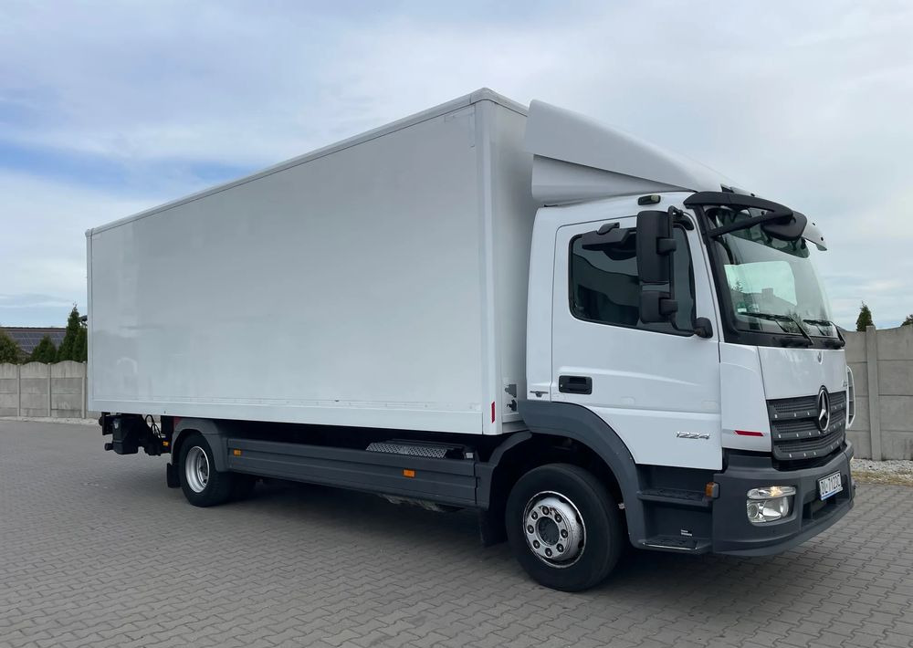 Mercedes-Benz ATEGO 1224/ EURO 6/ KONTENER - Lastbil med skåp: bild 4 Mercedes-Benz ATEGO 1224/ EURO 6/ KONTENER - Lastbil med skåp: bild 4