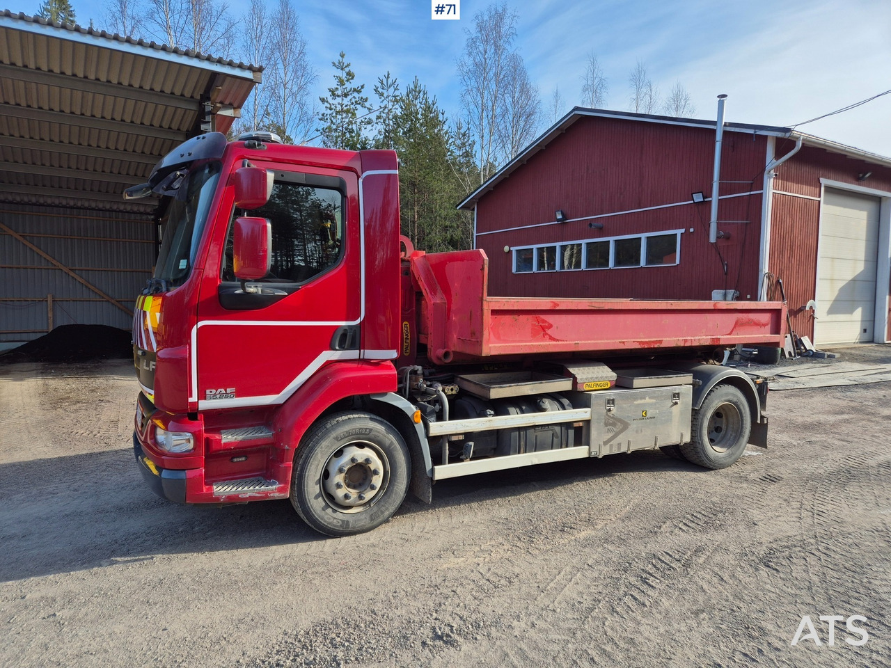 DAF LF55 Hook pallet - Lastväxlare lastbil: bild 1 DAF LF55 Hook pallet - Lastväxlare lastbil: bild 1