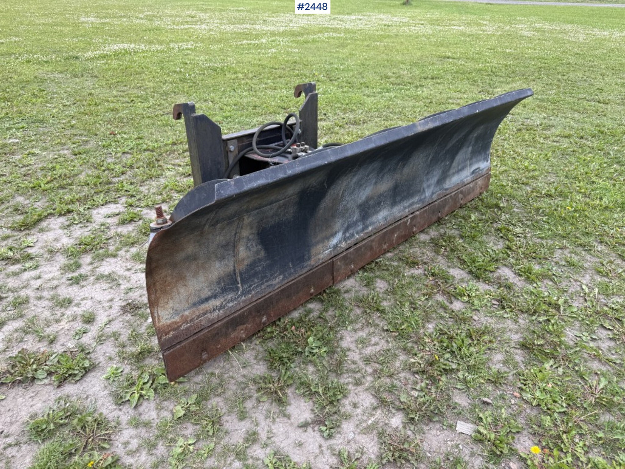 Diagonal plow 2.8m large bm - Snöplog: bild 1 Diagonal plow 2.8m large bm - Snöplog: bild 1