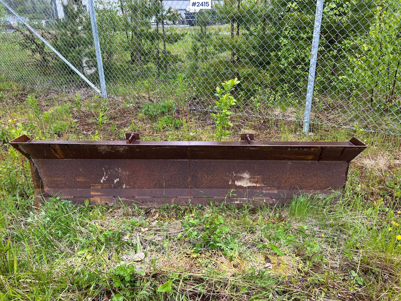 Dozer blade for agricultural tractor - Schaktblad: bild 1 Dozer blade for agricultural tractor - Schaktblad: bild 1