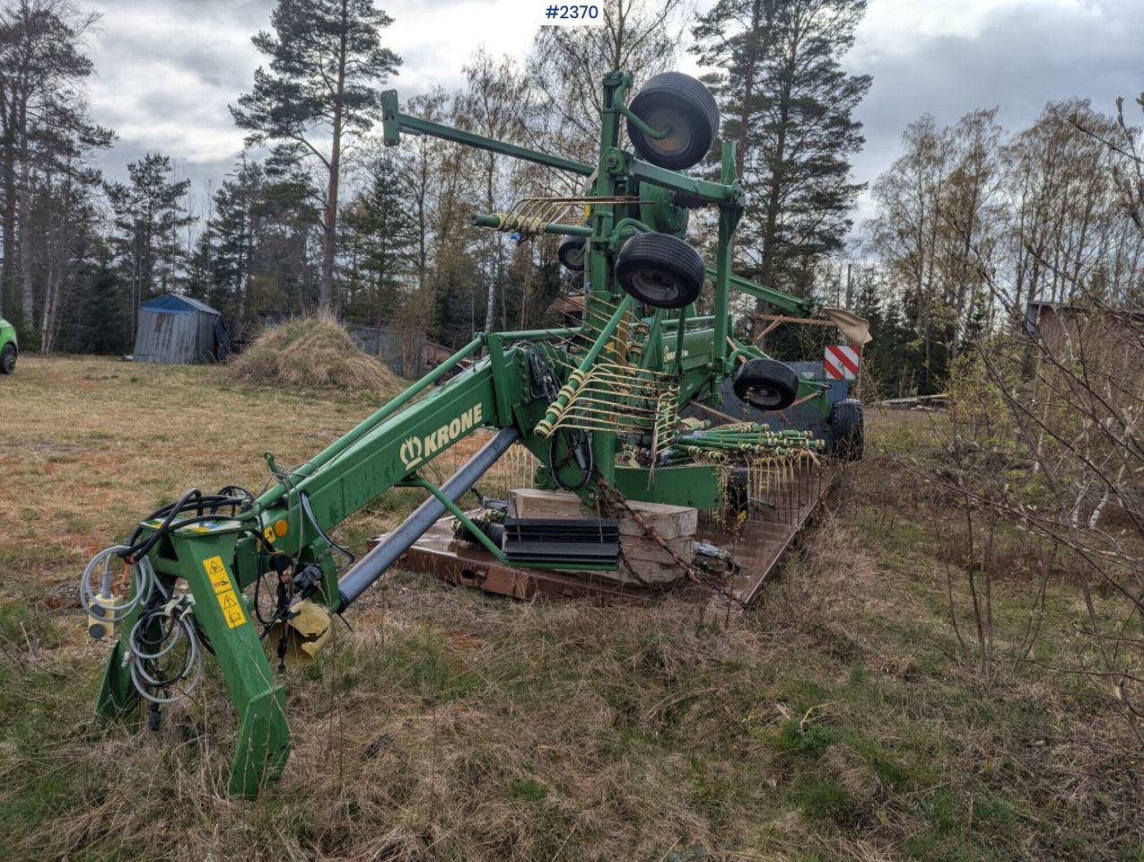 Rotary Rake Krone Swadro 1010 - Utrustning för vallskörd: bild 2 Rotary Rake Krone Swadro 1010 - Utrustning för vallskörd: bild 2