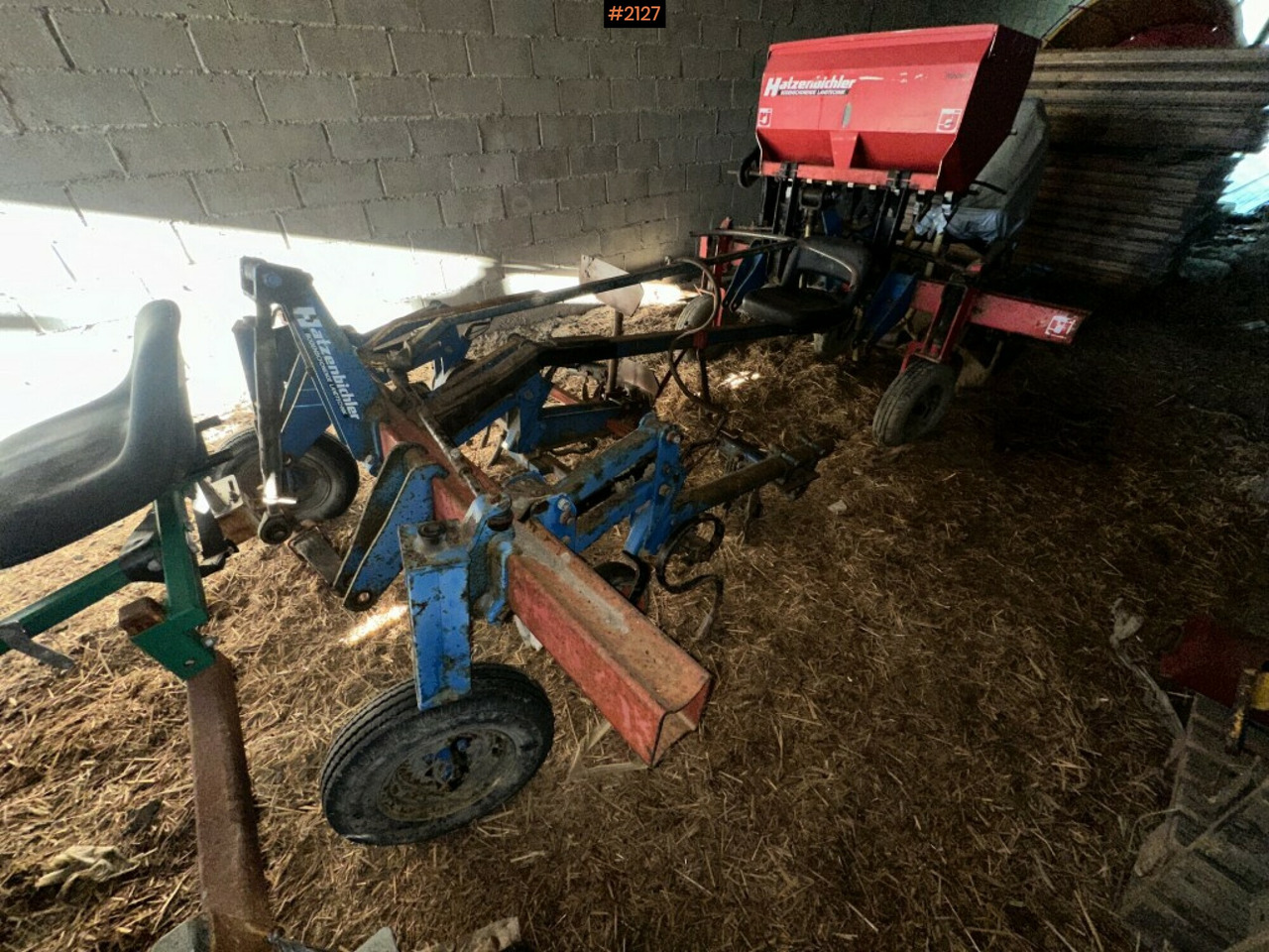 Row crop cleaner Hatzenbichler - Maskin för jordbearbetning: bild 2 Row crop cleaner Hatzenbichler - Maskin för jordbearbetning: bild 2