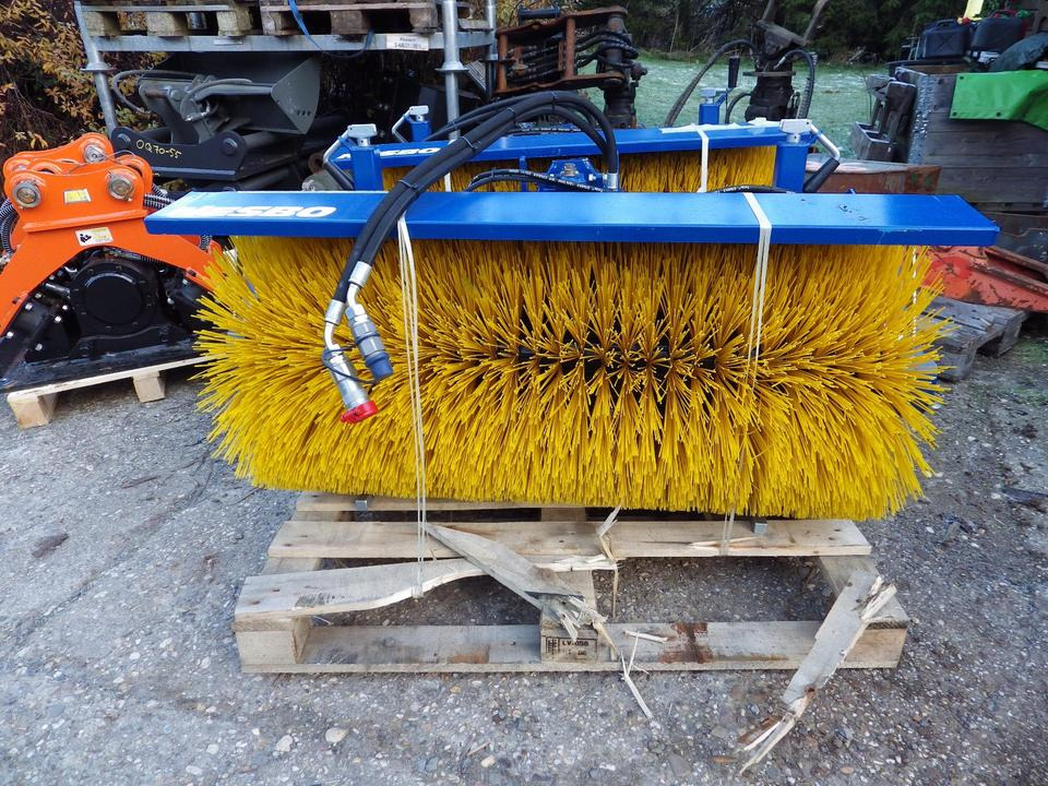Front Kehrmaschine vollhydraulisch 1200NESBO ISEKI (2200 netto) - Sopaggregat: bild 2 Front Kehrmaschine vollhydraulisch 1200NESBO ISEKI (2200 netto) - Sopaggregat: bild 2